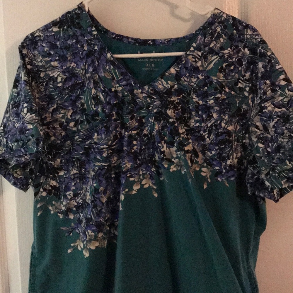 Turquoise print scrub top